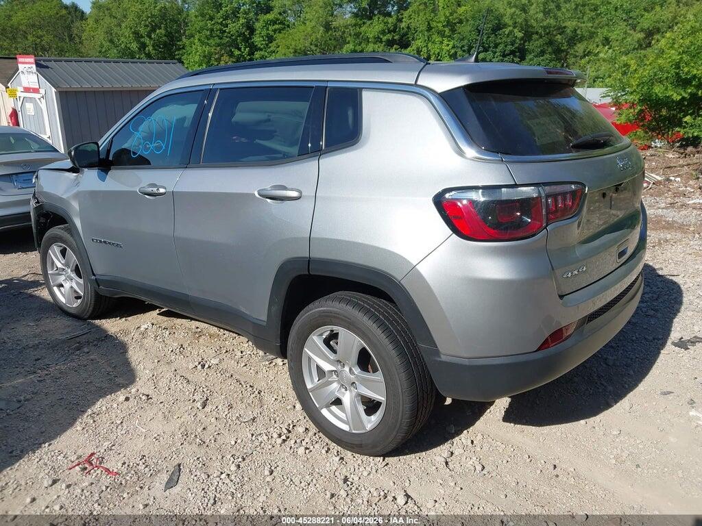 3C4NJDBB5NT104602 2022 JEEP COMPASS photo no. 3