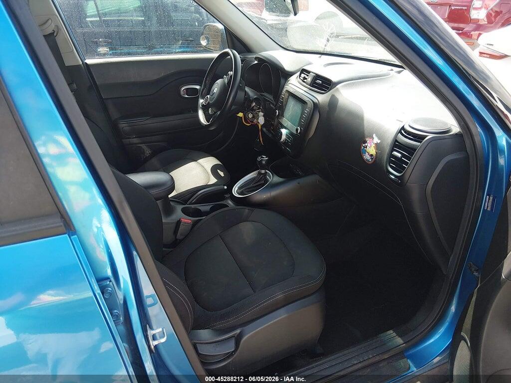 KNDJP3A52K7652821 2019 KIA SOUL photo no. 5