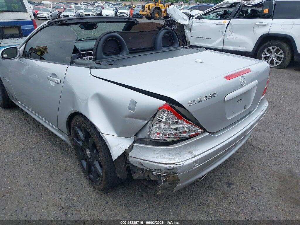 WDBKK49F81F188751 2001 MERCEDES-BENZ SLK 230 photo no. 6