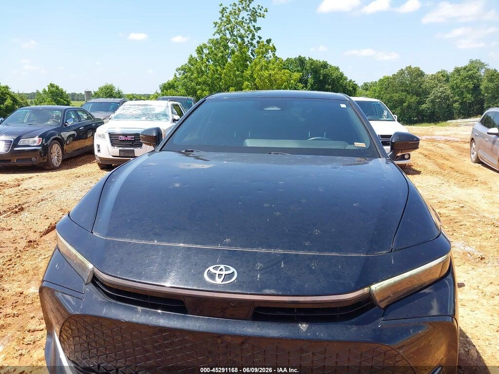JTDAAAAF8P3003764 2023 TOYOTA CROWN photo no. 6