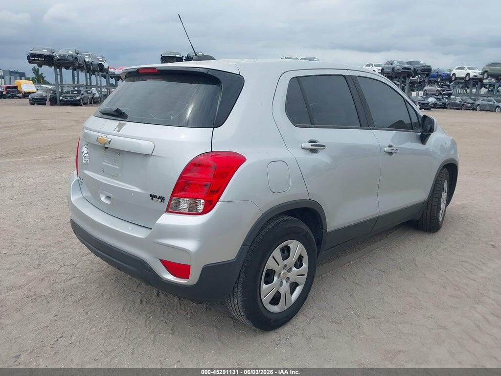 3GNCJKSB6HL252667 2017 CHEVROLET TRAX photo no. 4