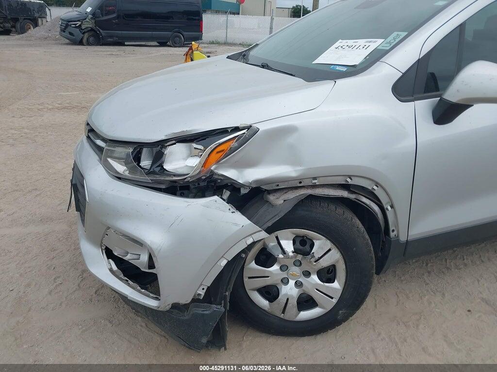 3GNCJKSB6HL252667 2017 CHEVROLET TRAX photo no. 6
