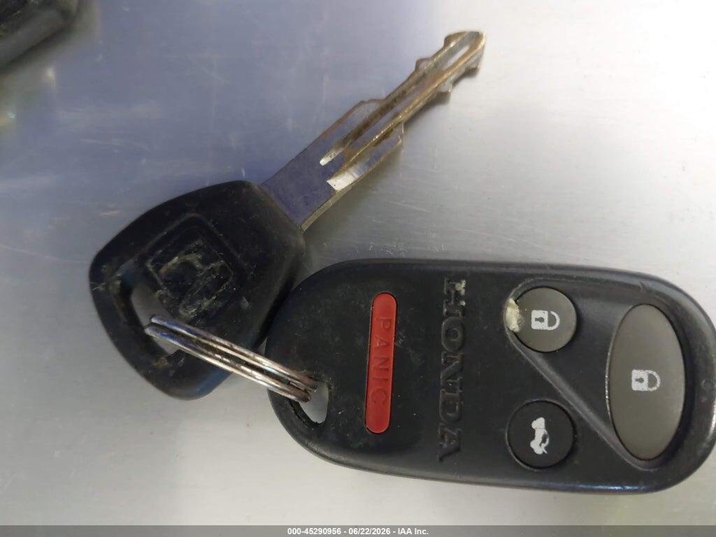 JHMAP11432T000405 2002 HONDA S2000 photo no. 11