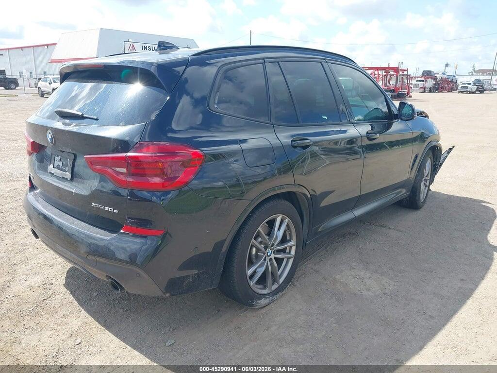 5UXTS1C03M9H14684 2021 BMW X3 PHEV photo no. 4
