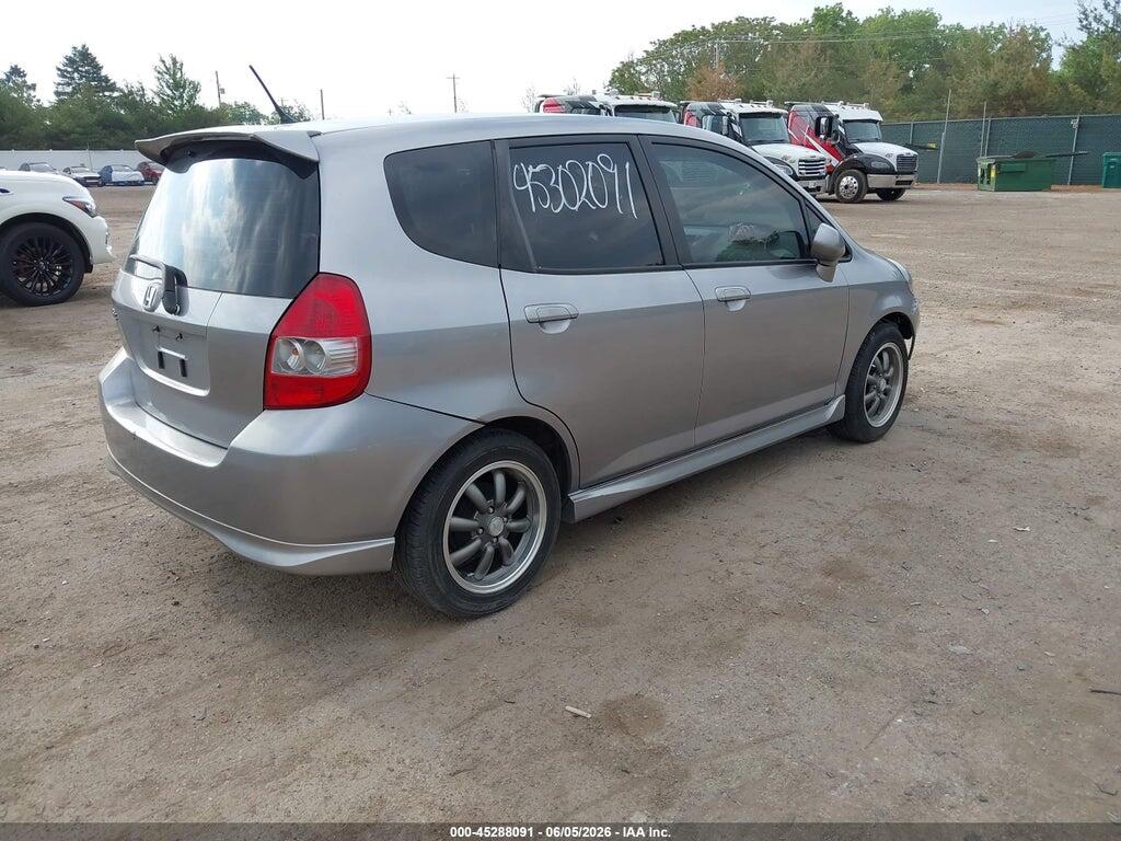 JHMGD37628S073996 2008 HONDA FIT photo no. 4