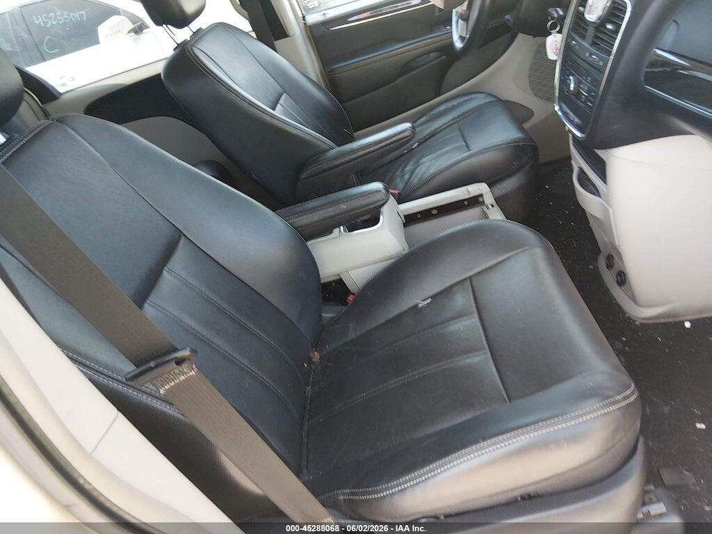 2C4RC1BG5DR631062 2013 CHRYSLER TOWN & COUNTRY photo no. 5