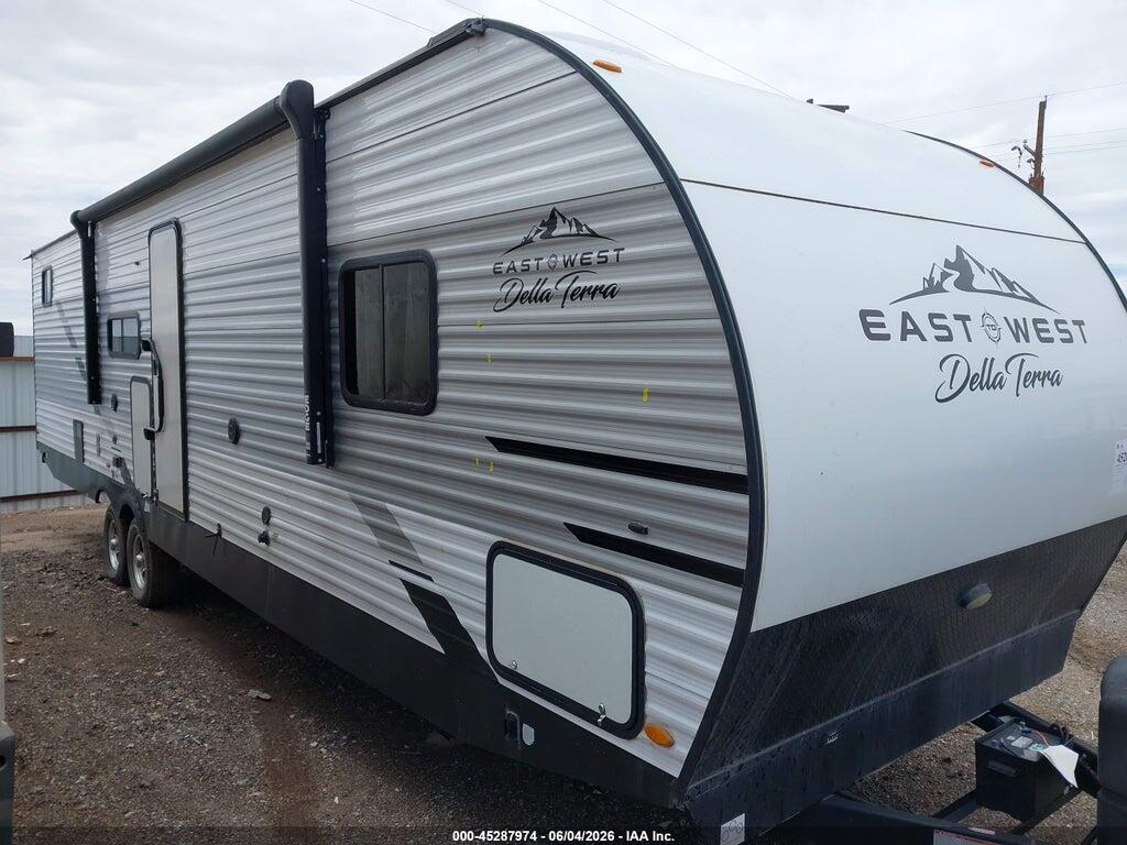 2022 EAST TO WEST DELLA TERRA 5ZT2DEUB4N9010733