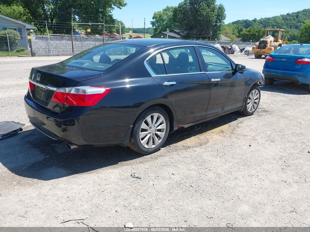 1HGCR2F74DA262074 2013 HONDA ACCORD photo no. 4
