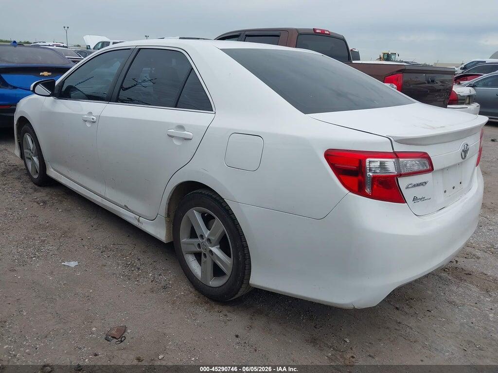 4T1BF1FK9EU729373 2014 TOYOTA CAMRY photo no. 3