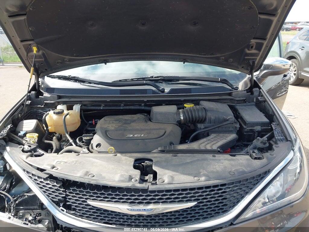 2C4RC1GG4HR635621 2017 CHRYSLER PACIFICA photo no. 10