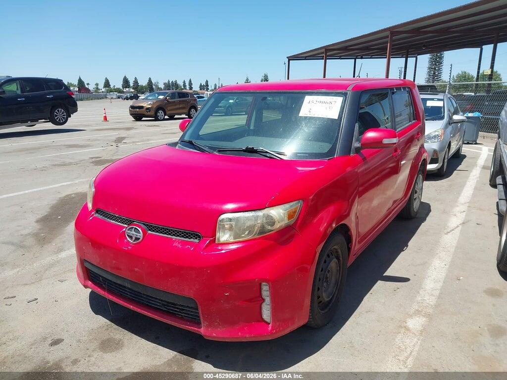 JTLZE4FE4EJ065927 2014 SCION XB photo no. 2