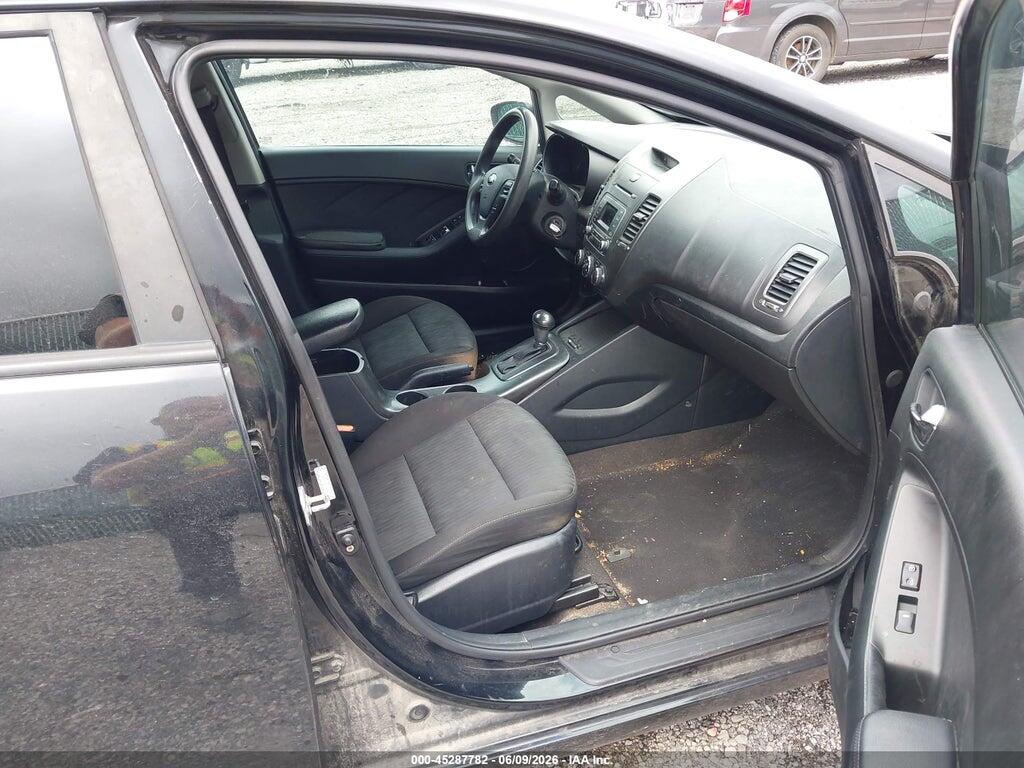 KNAFK4A68G5586620 2016 KIA FORTE photo no. 5