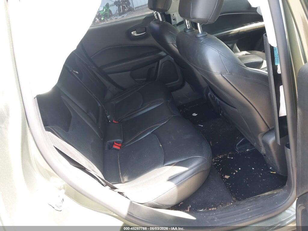 3C4NJDCBXJT458169 2018 JEEP COMPASS photo no. 8