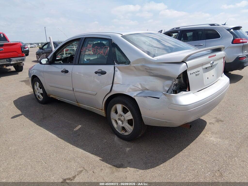 1FAHP34N96W233229 2006 FORD FOCUS photo no. 3