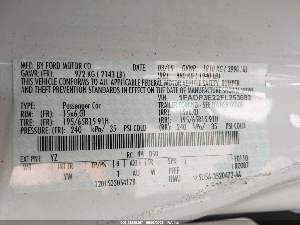 1FADP3E22FL253682 2015 FORD FOCUS photo no. 9