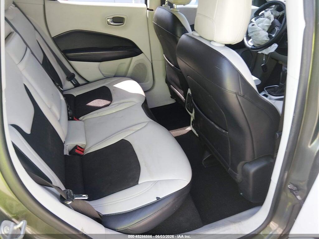 3C4NJDBB8JT436897 2018 JEEP COMPASS photo no. 8