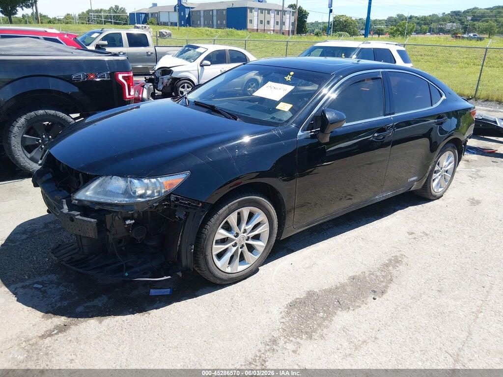 JTHBW1GG7D2000716 2013 LEXUS ES 300H photo no. 2