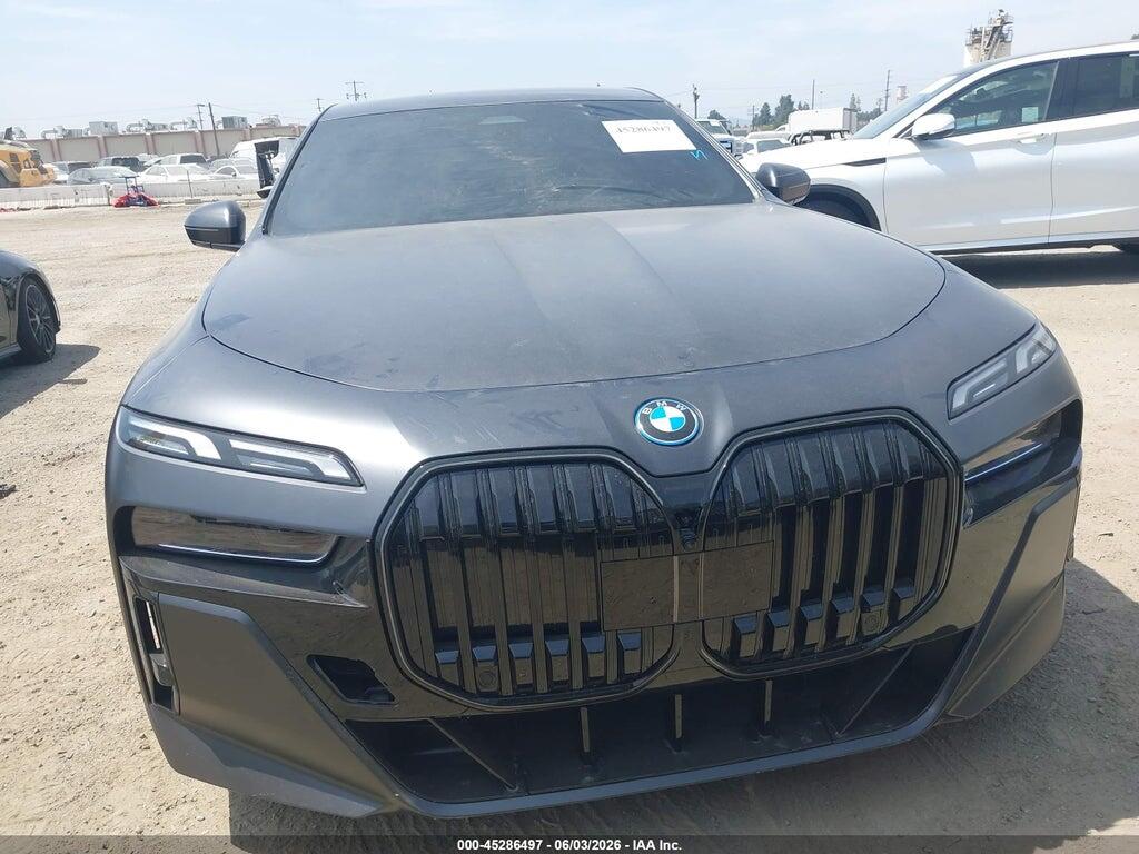 WBY43EJ09SCT83750 2025 BMW I7 photo no. 12