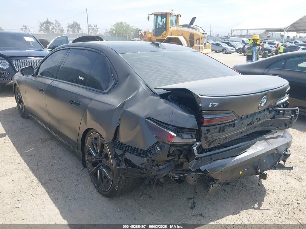 WBY43EJ09SCT83750 2025 BMW I7 photo no. 3