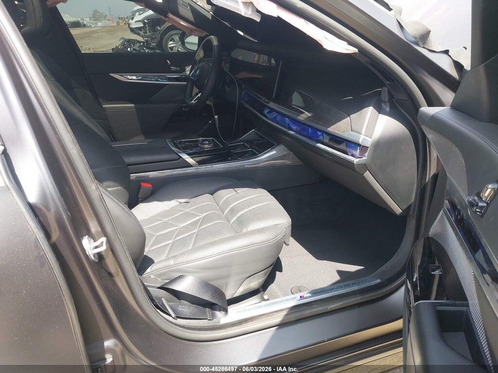 WBY43EJ09SCT83750 2025 BMW I7 photo no. 5