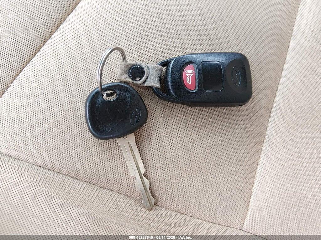 5NPDH4AE4DH449976 2013 HYUNDAI ELANTRA photo no. 11