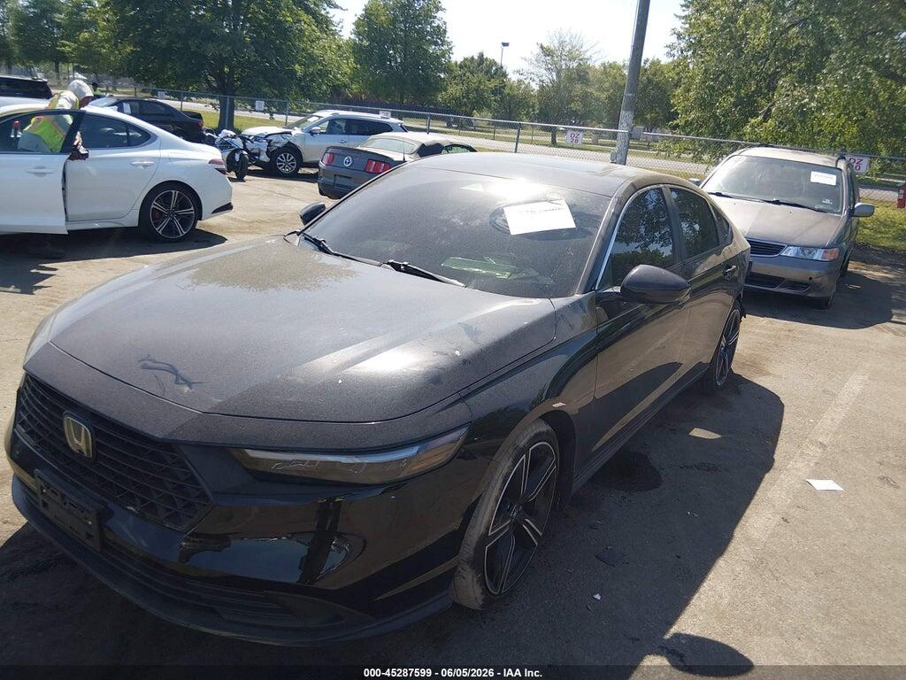 1HGCY2F5XRA086527 2024 HONDA ACCORD HYBRID photo no. 2