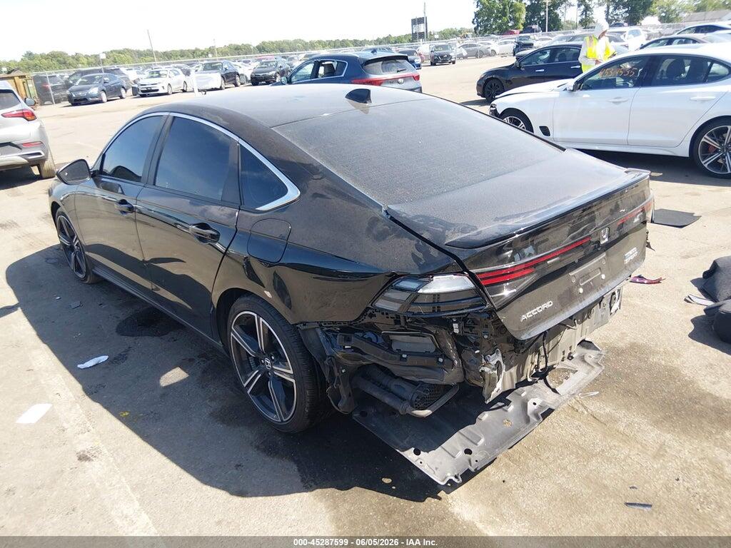 1HGCY2F5XRA086527 2024 HONDA ACCORD HYBRID photo no. 3