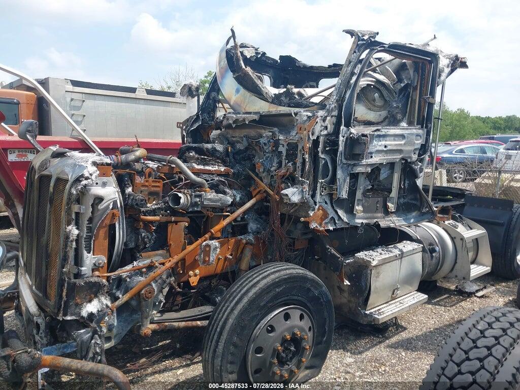 1XPBA48X5JD492807 2018 PETERBILT 579 photo no. 11