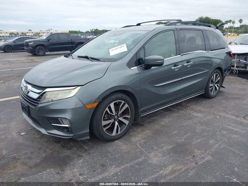 5FNRL6H96JB111062 2018 HONDA ODYSSEY photo no. 2