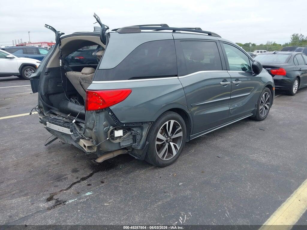 5FNRL6H96JB111062 2018 HONDA ODYSSEY photo no. 4
