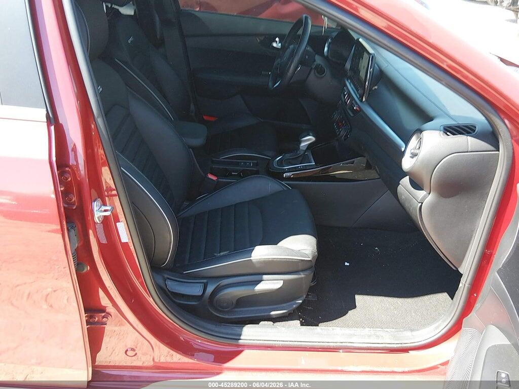3KPF54AD9RE807383 2024 KIA FORTE photo no. 5