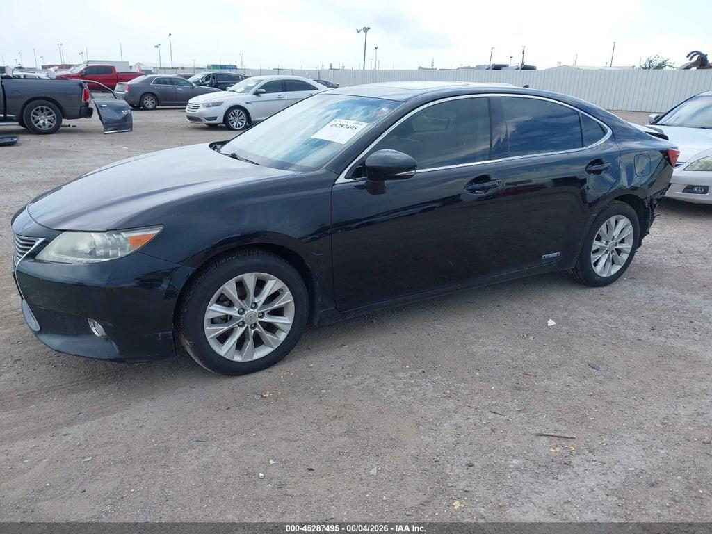 JTHBW1GG0D2028096 2013 LEXUS ES 300H photo no. 2