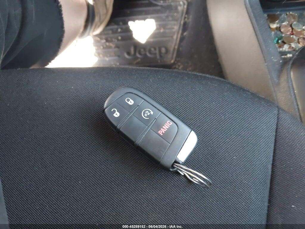 ZACCJBBB7JPH29516 2018 JEEP RENEGADE photo no. 11