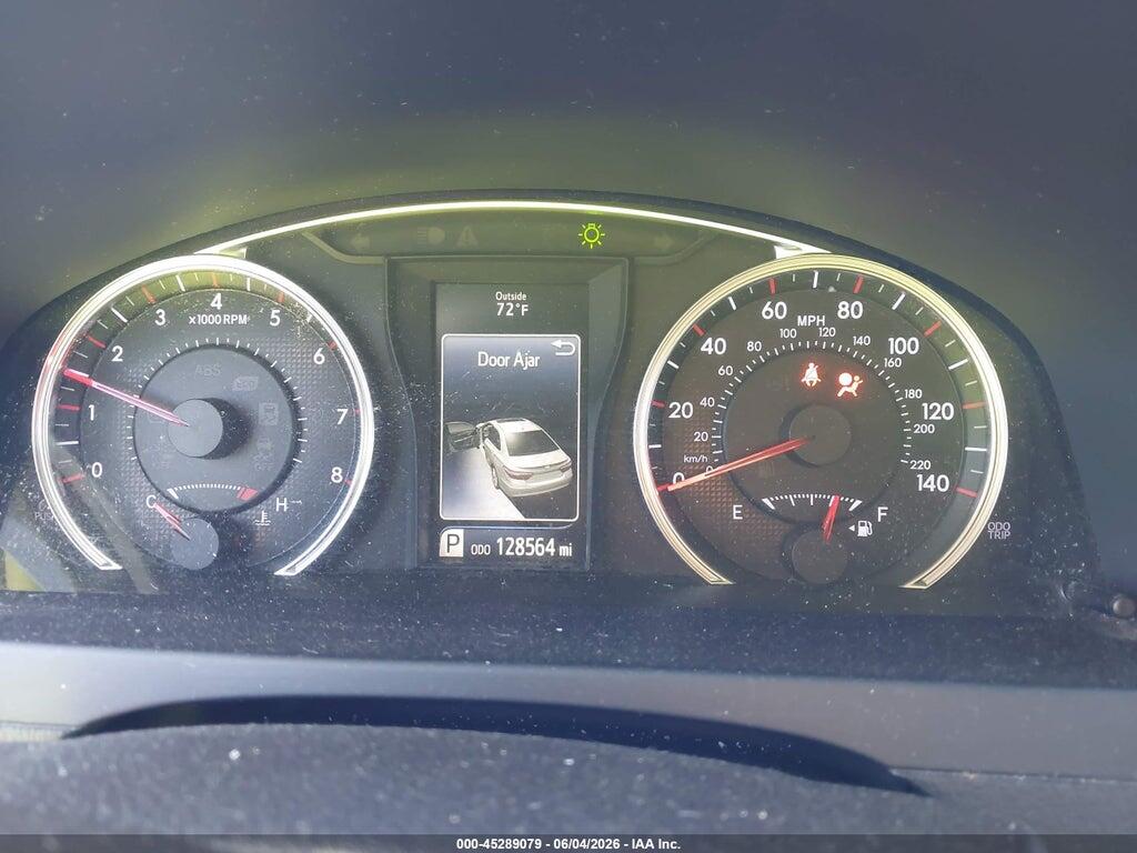 4T1BF1FK1GU247712 2016 TOYOTA CAMRY photo no. 7