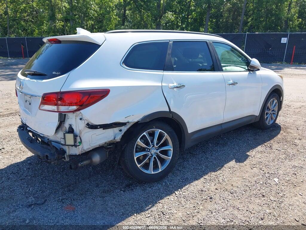 KM8SN4HF8HU184792 2017 HYUNDAI SANTA FE photo no. 4