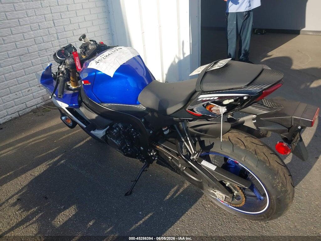 JS1GR7MA2T7101479 2026 SUZUKI GSX-R750 photo no. 3