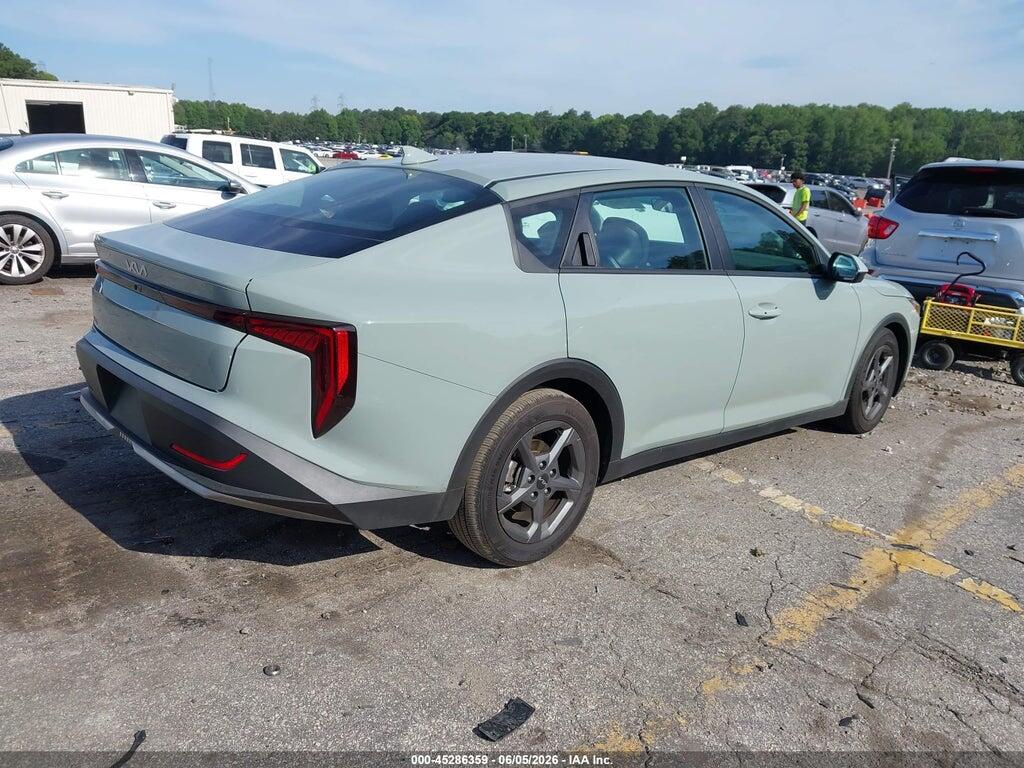 3KPFT4DE8SE226537 2025 KIA K4 photo no. 4