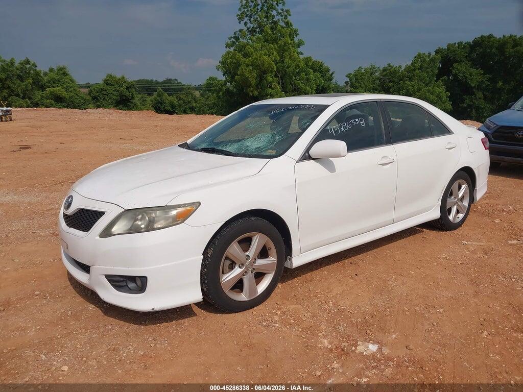 4T1BF3EK5BU659721 2011 TOYOTA CAMRY photo no. 2