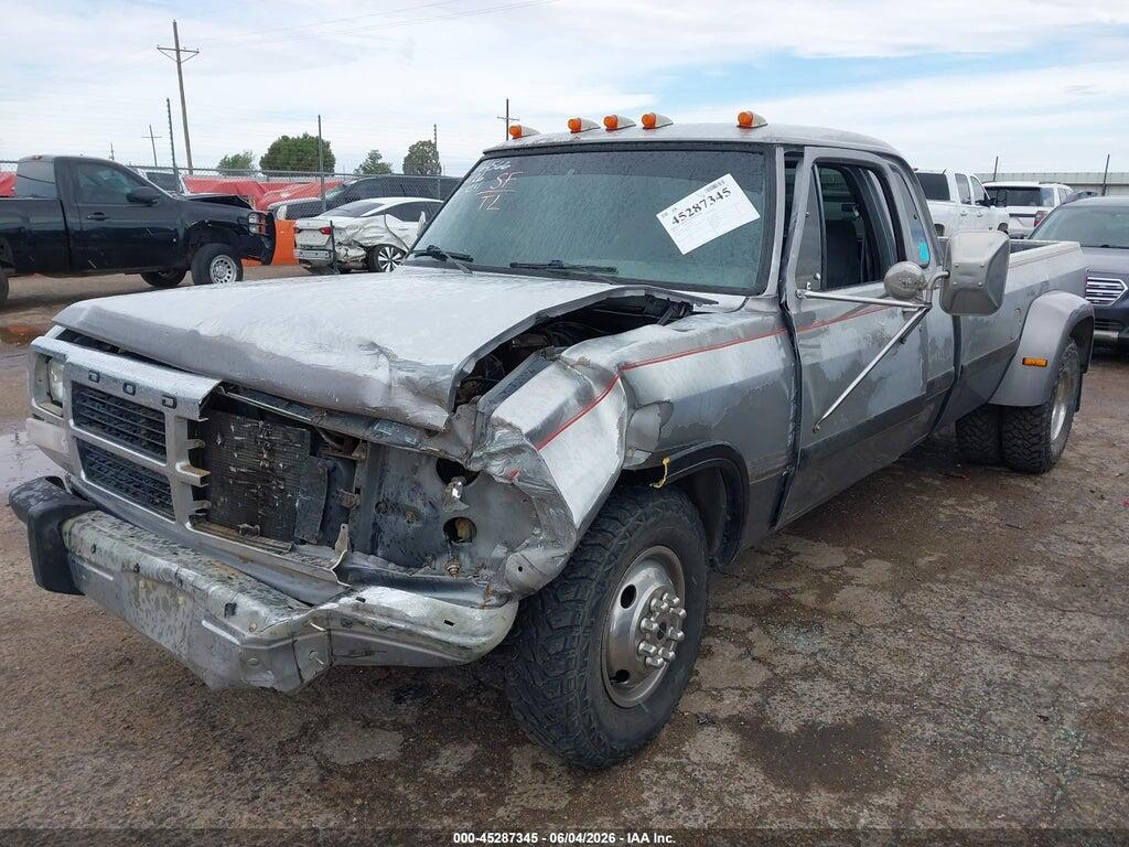 3B7ME33C0NM511013 1992 DODGE D-SERIES photo no. 2
