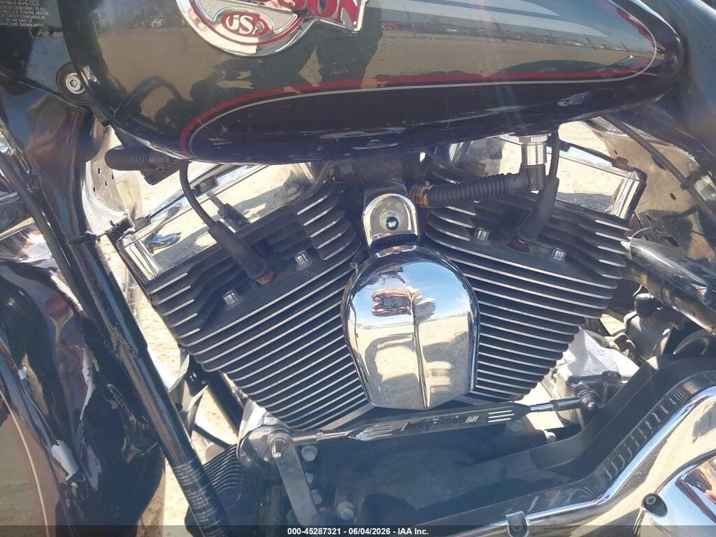 1HD1FCW136Y702181 2006 HARLEY-DAVIDSON FLHTCUI photo no. 9