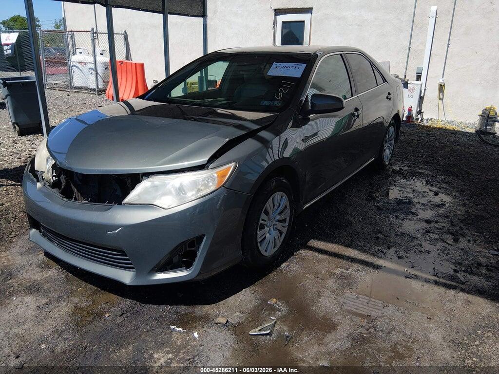 4T4BF1FK4DR285923 2013 TOYOTA CAMRY photo no. 2