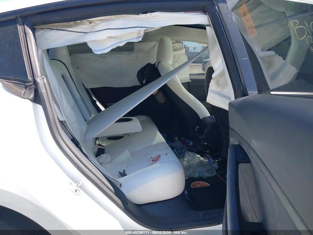 5YJ3E1EA2PF565898 2023 TESLA MODEL 3 photo no. 8