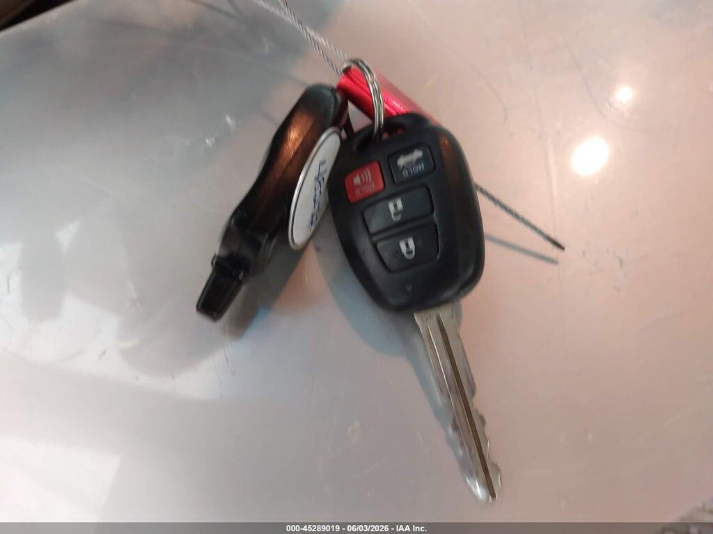 4T1BF1FK8CU564932 2012 TOYOTA CAMRY photo no. 11