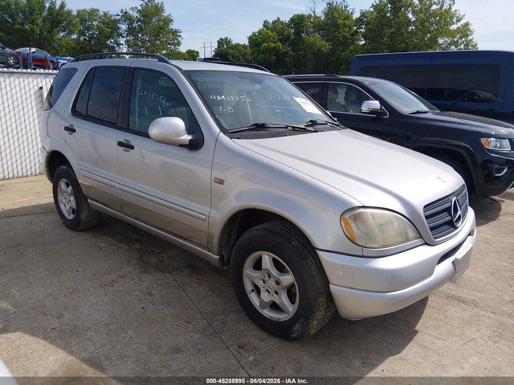 4JGAB54E3YA155662 2000 MERCEDES-BENZ ML 320 photo no. 1