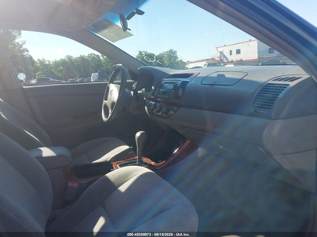 4T1BF30K74U072429 2004 TOYOTA CAMRY photo no. 5