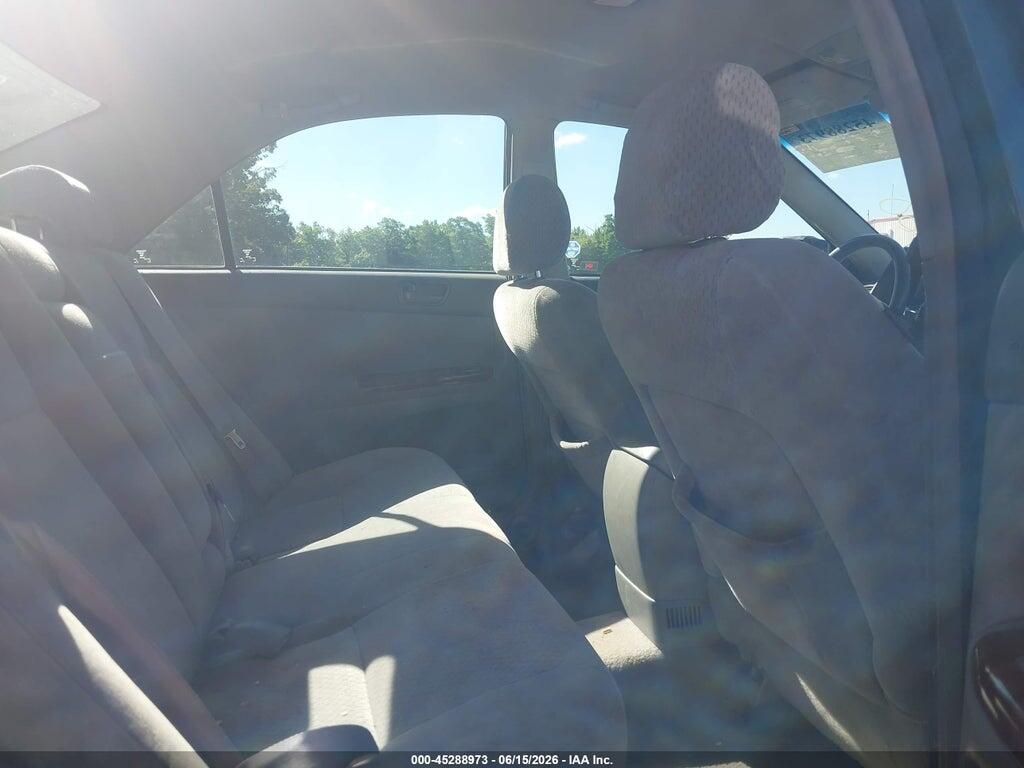 4T1BF30K74U072429 2004 TOYOTA CAMRY photo no. 8