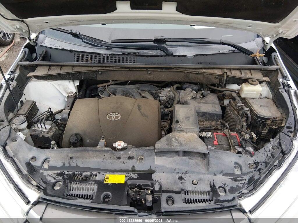 5TDZZRFH7JS241857 2018 TOYOTA HIGHLANDER photo no. 10