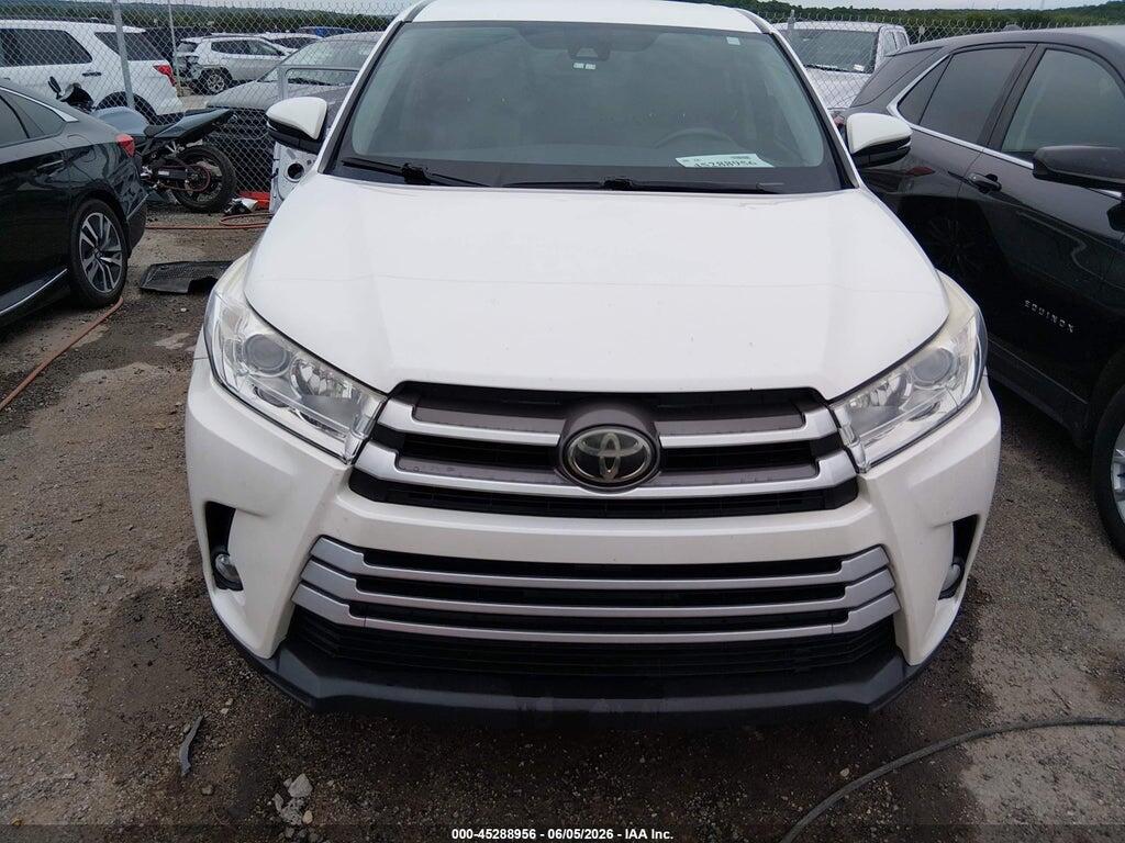 5TDZZRFH7JS241857 2018 TOYOTA HIGHLANDER photo no. 12