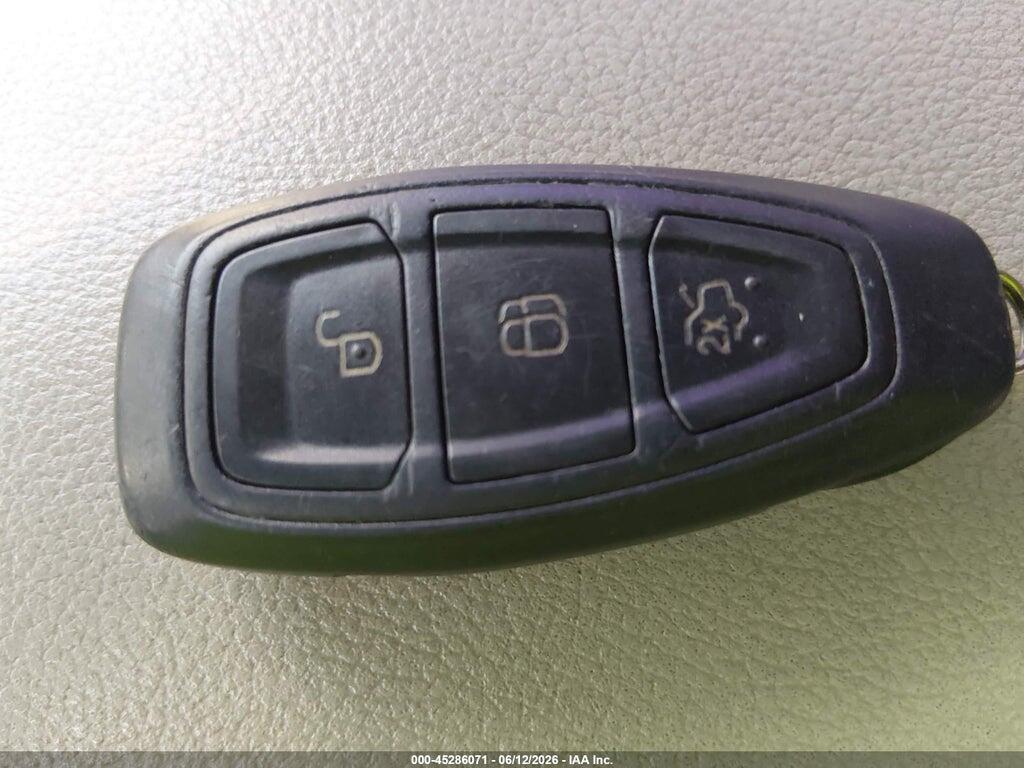 1FADP5BU4FL102201 2015 FORD C-MAX HYBRID photo no. 11