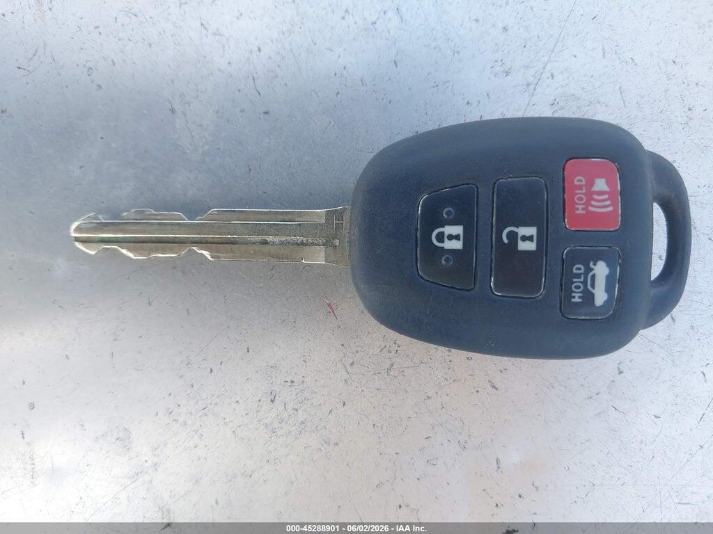 4T1BF1FK8FU075063 2015 TOYOTA CAMRY photo no. 11